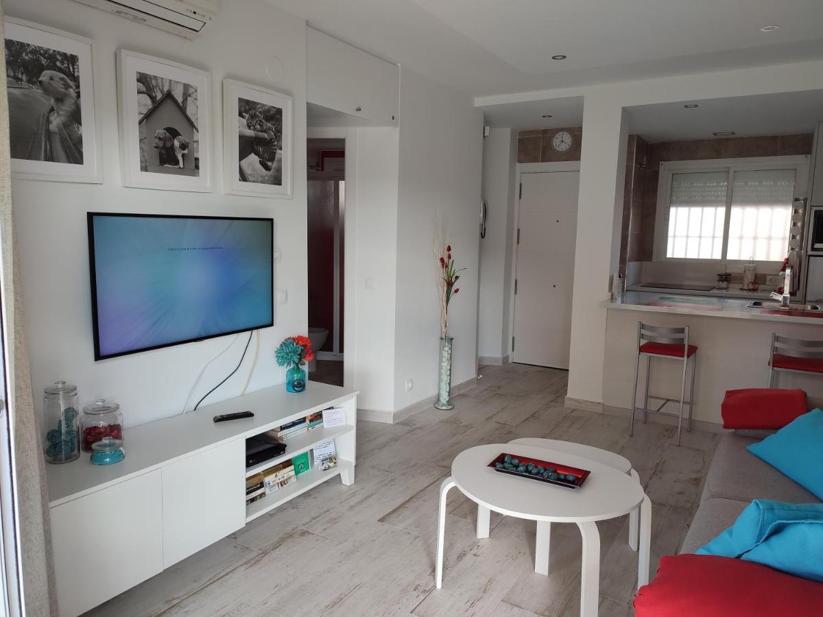 Carihuela Beach 托雷莫利诺斯 外观 照片